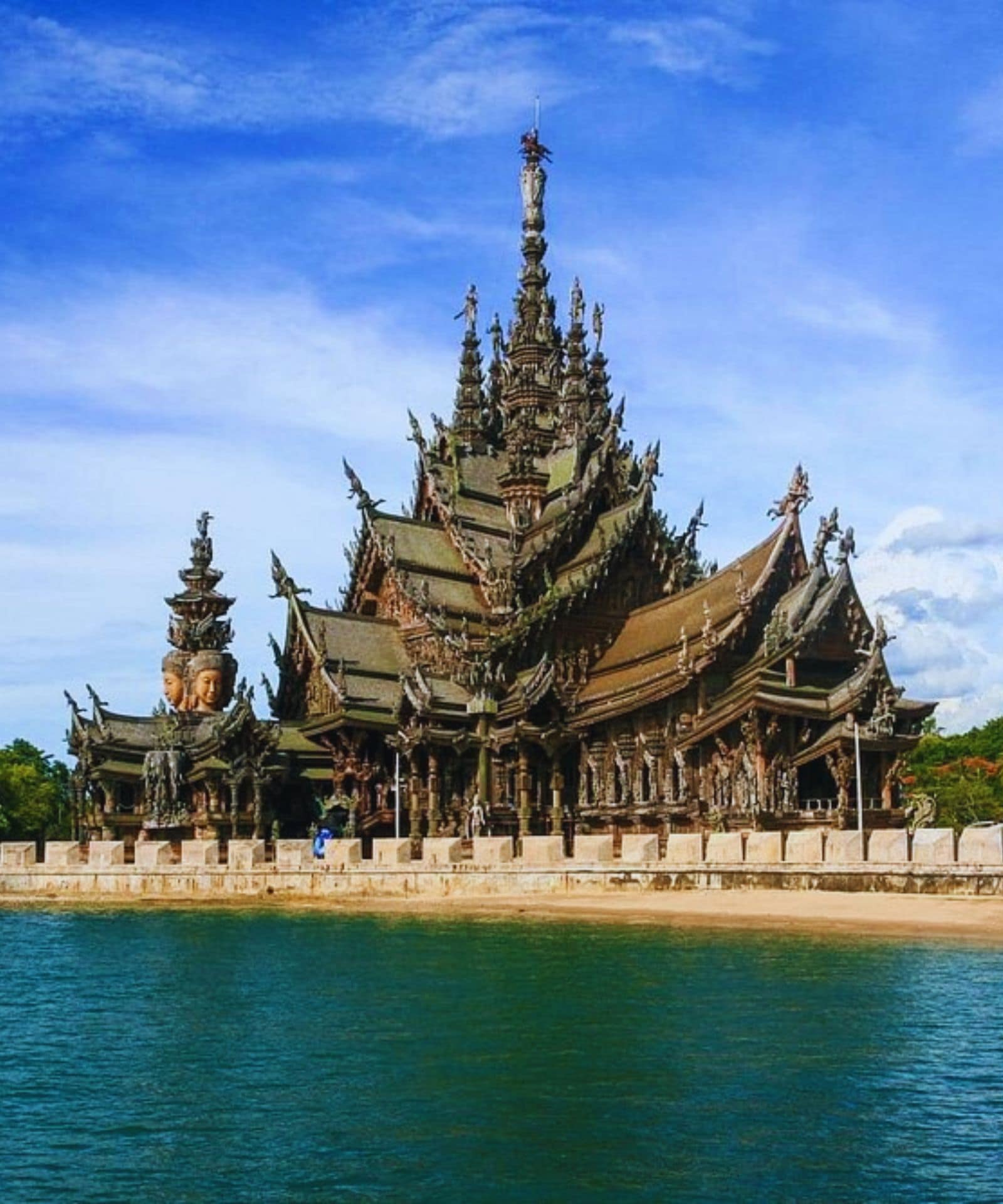 The Sanctuary Of Truth pattaya