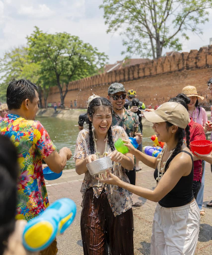 Best Time to Visit Chiang Mai: Weather, Crowds and Prices 5 chiang-mai-hot-season-songkran