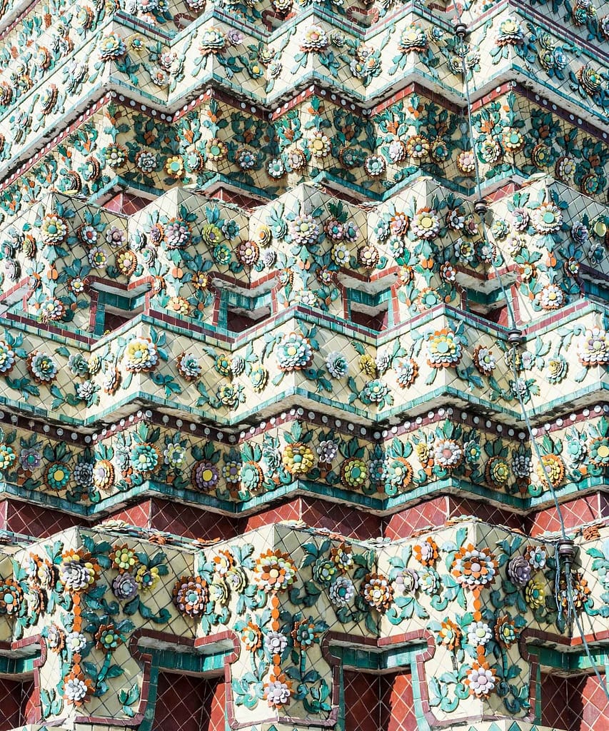 1st Time Visiting Bangkok Old City: Everything You Need to Know 18 Porcelain details on Wat Arun Bangkok