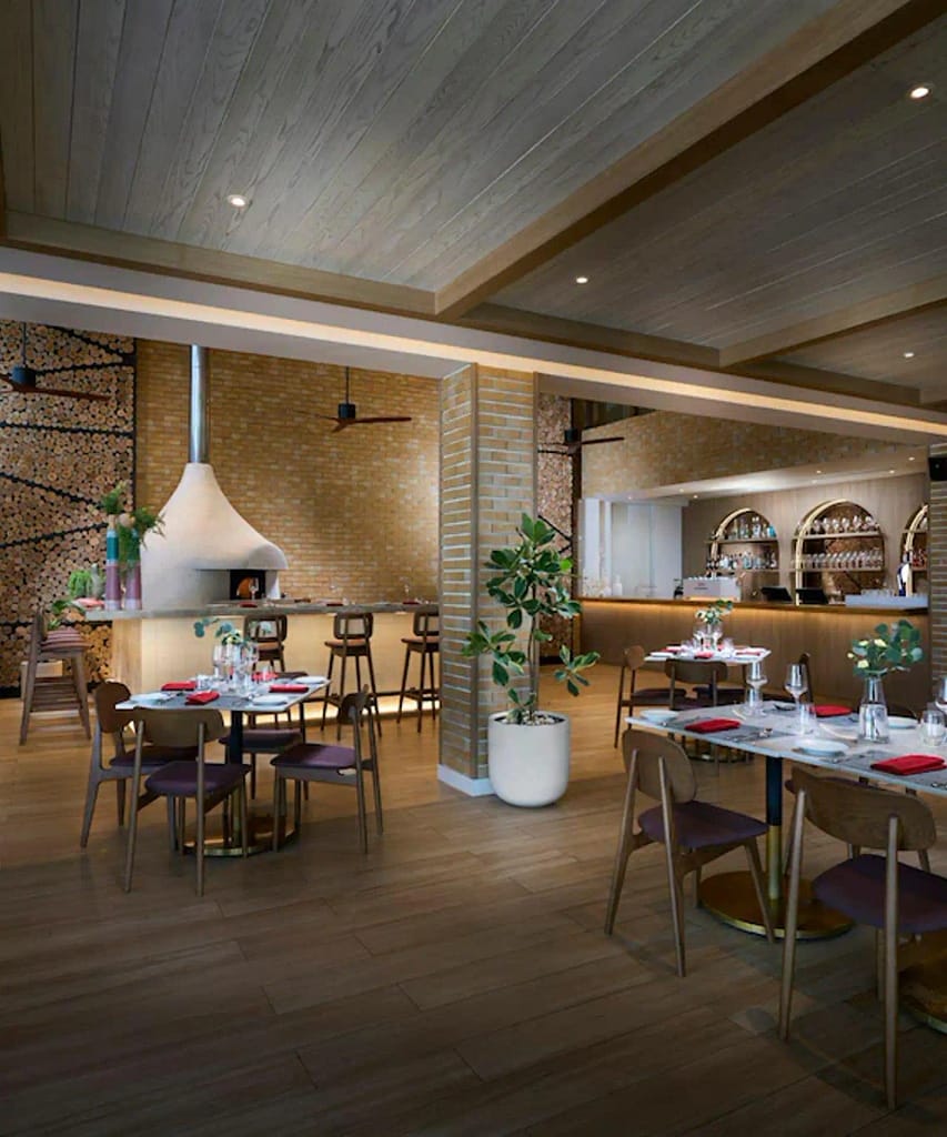 Amari Pattaya: Is This 5-Star Hotel Worth the Money? 7 amari-pattaya-restaurant (1)