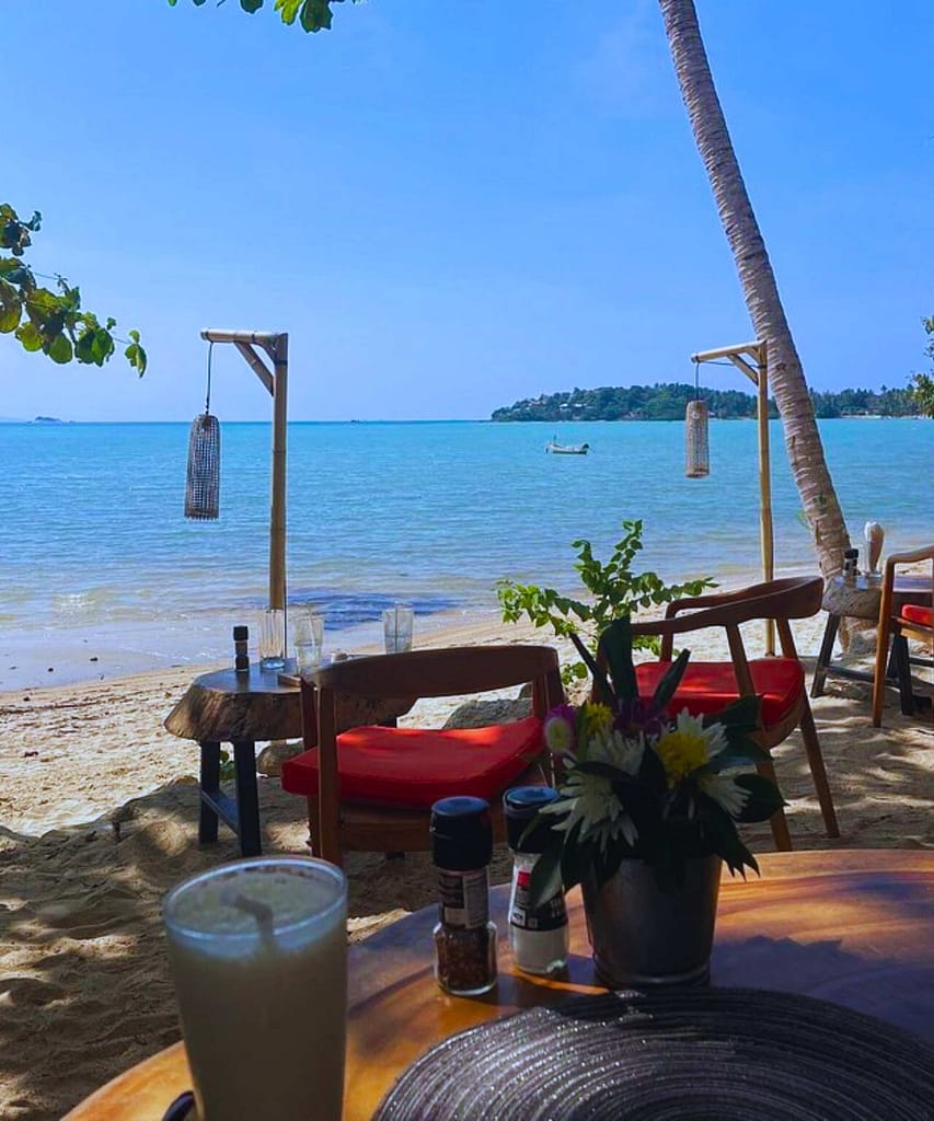 10 Best Restaurants in Koh Phangan for First-Time Visitors 21 Kikekla Bar & Restaurant Koh Phangan interior
