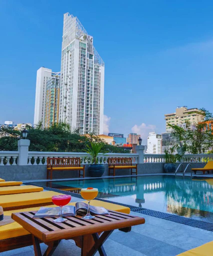 NH Bangkok Sukhumvit Boulevard Review: Is It Worth the Stay? 17 Bangkok skyline and rooftop pool