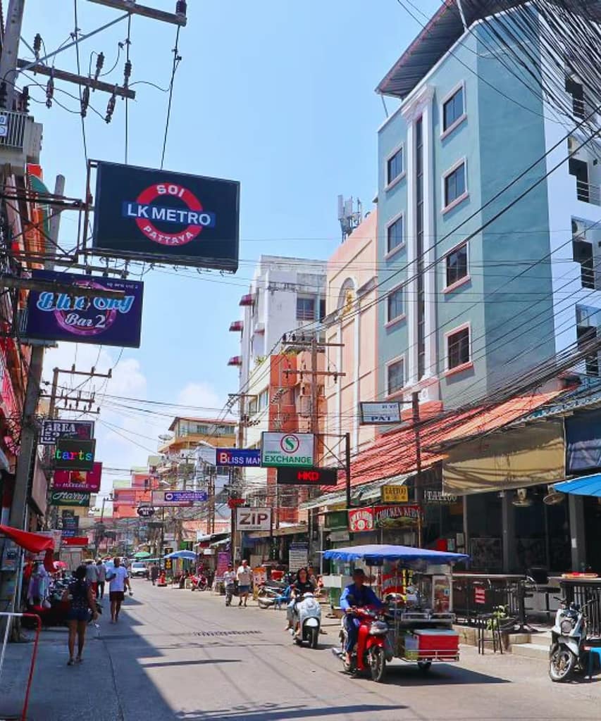 10 Best Hotels Near LK Metro Pattaya (2026) 13 Best Hotels Near LK Metro Pattaya