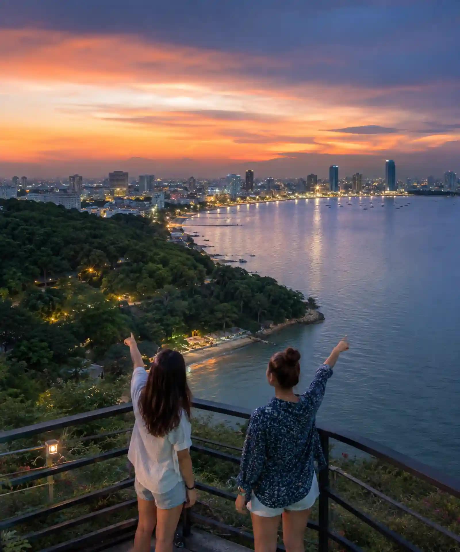 Pratumnak Hill or Central Pattaya: Where Should You Stay? 12 Friends choosing between the quiet Pratumnak coast and Central Pattaya skyline