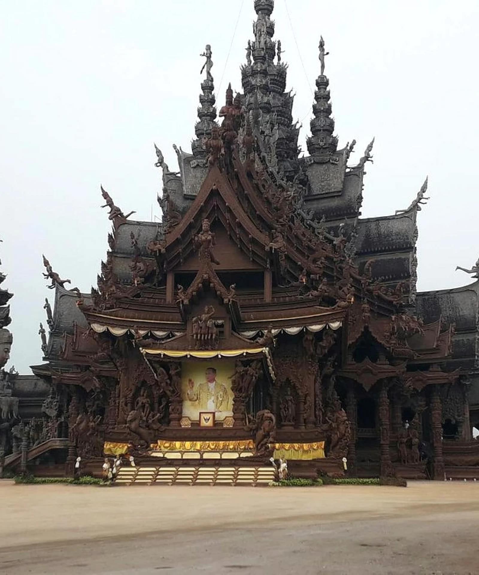 Sanctuary of Truth Pattaya Review: Is It Worth Visiting? 8 Sanctuary of Truth Pattaya Review: Is It Worth Visiting? — Accessibility and visiting with children