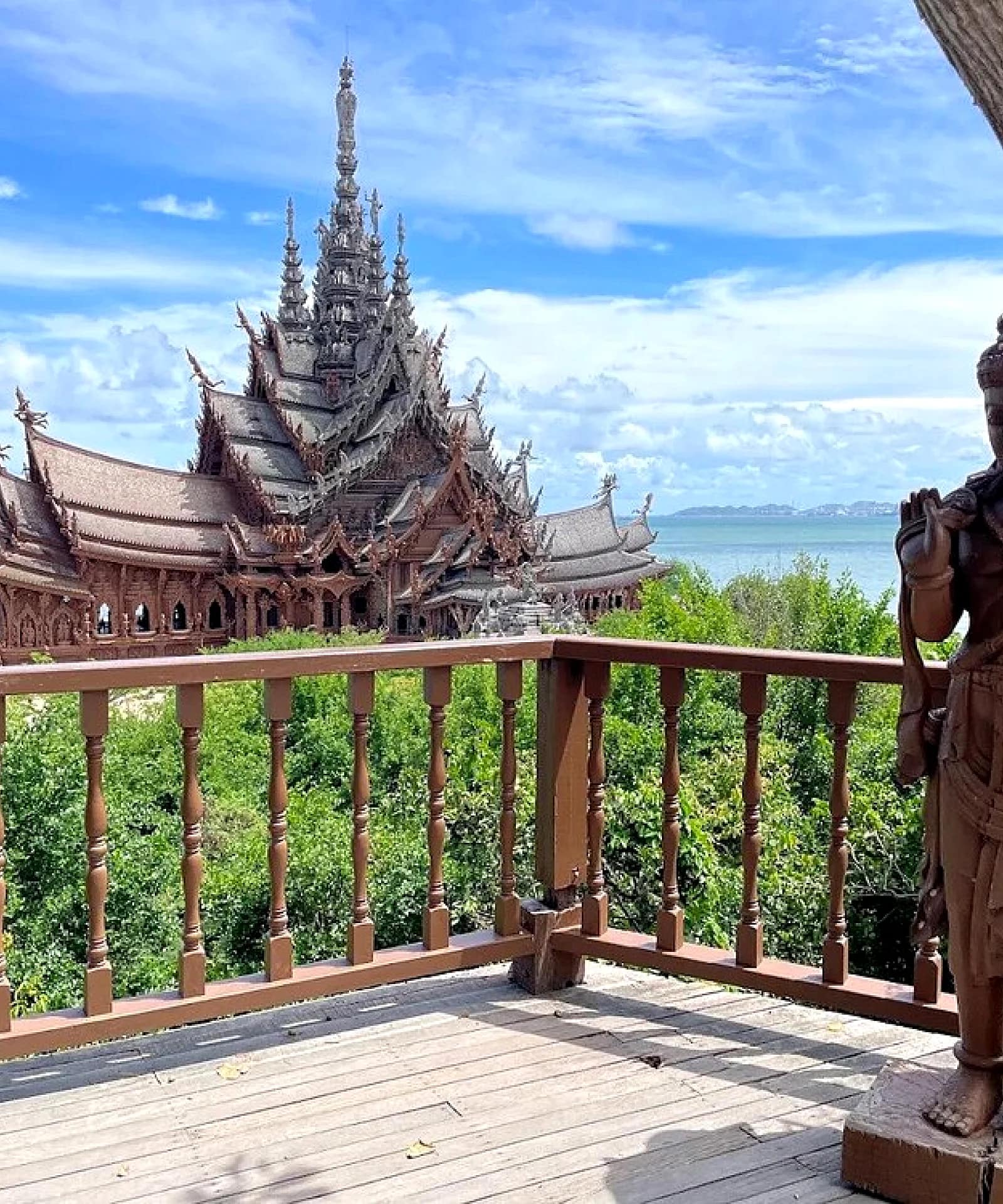 Sanctuary of Truth Pattaya Review: Is It Worth Visiting? 6 Sanctuary of Truth Pattaya Review: Is It Worth Visiting? — The drawbacks to know before you go
