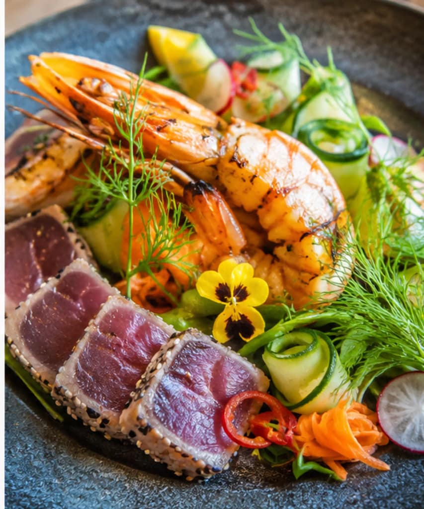 10 Best Restaurants in Koh Phangan for First-Time Visitors 2 29-beach-garden-tuna-prawns